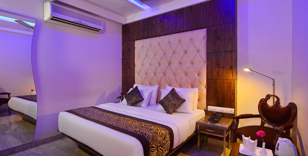Hotel Stay Well Dx Нью-Дели Экстерьер фото